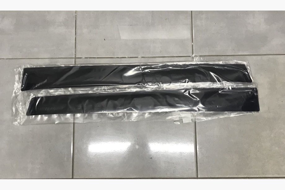 Nissan X-trail T32/Rogue 2014–2021 Vindavvisare (2 st, bak, ANV) Image