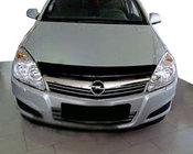 Opel Astra H 2004–2013 Huvdeflektor (SIM) foto 1