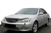 Toyota Camry 1997–2002 Huvdeflektor med urtag 2000-2003 (SIM) foto 1