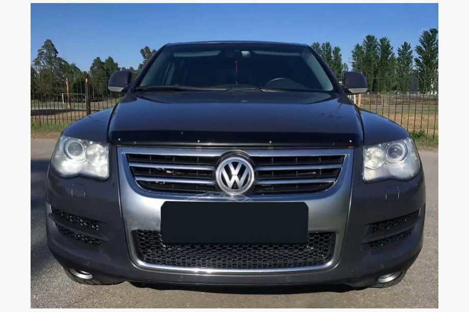 Volkswagen Touareg 2002–2010 Huvdeflektor (SIM) Image