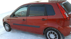 Ford Fiesta 2002–2008 Vindavvisare (4 st, SIM) foto 1