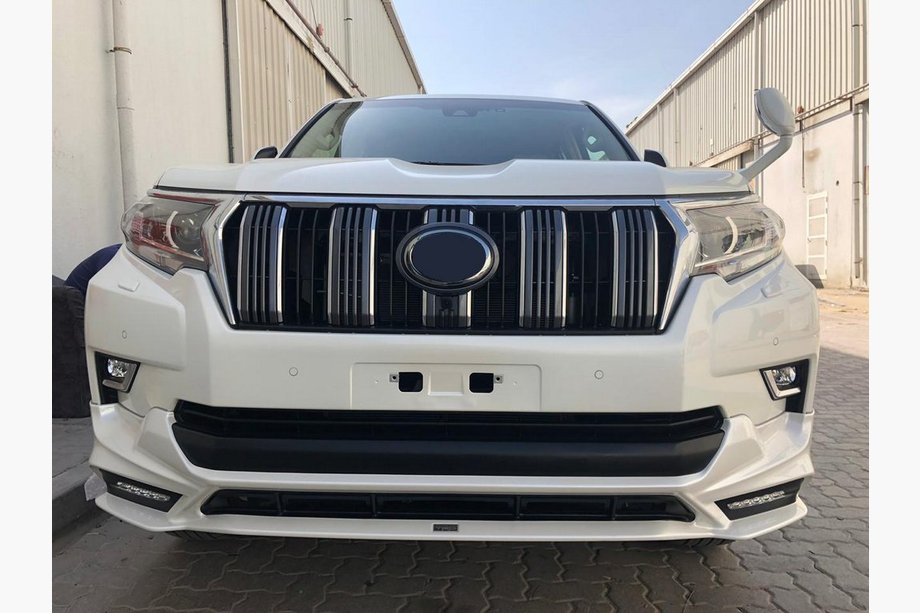 Toyota Land Cruiser Prado 150 2009–2023 Fram- och bakre stötfångarläppar TRD (2017-) Svart färg Foto 3