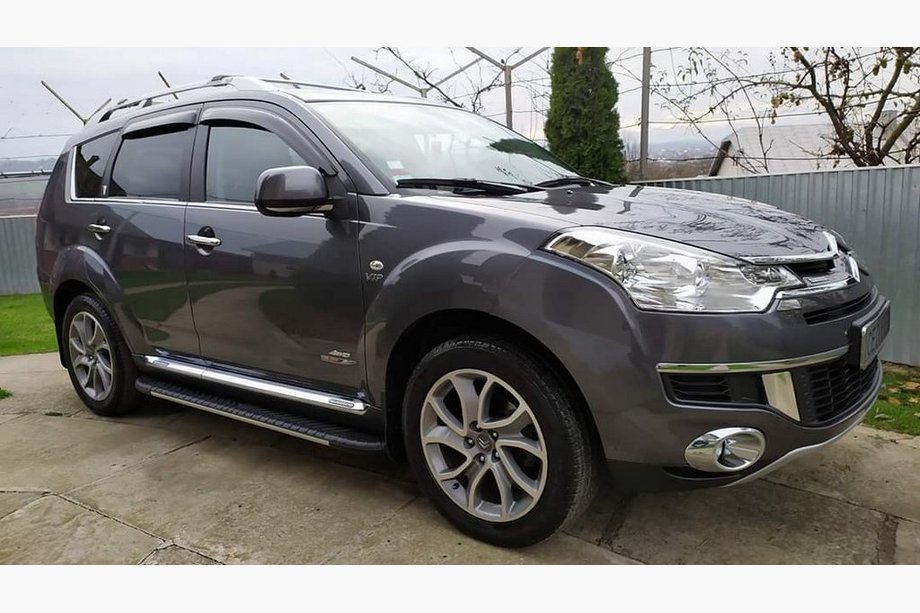 Peugeot 4007 2007–2013 Sidosteg Bosphorus Grey (2 st, aluminium) Image