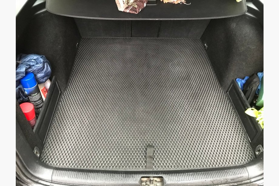 Volkswagen Passat B6 2006–2012 Bagagerumsmatta (EVA, svart) SW Image