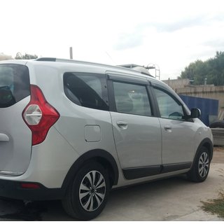 Hjulhuslister (4 st, svarta) Dacia Lodgy 2012–2022 foto 1