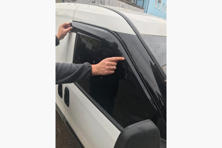 Opel Combo 2012–2018 Vindavvisare DD-Mugen Image