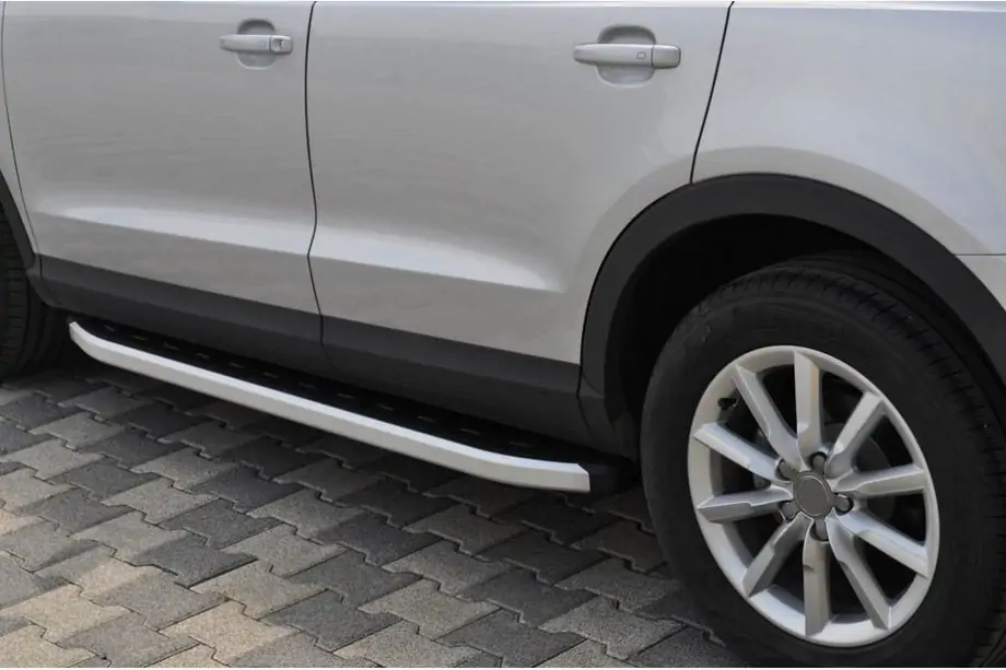 Audi Q5 2008–2017 Sidosteg Fullmond (2 st, aluminium) Image