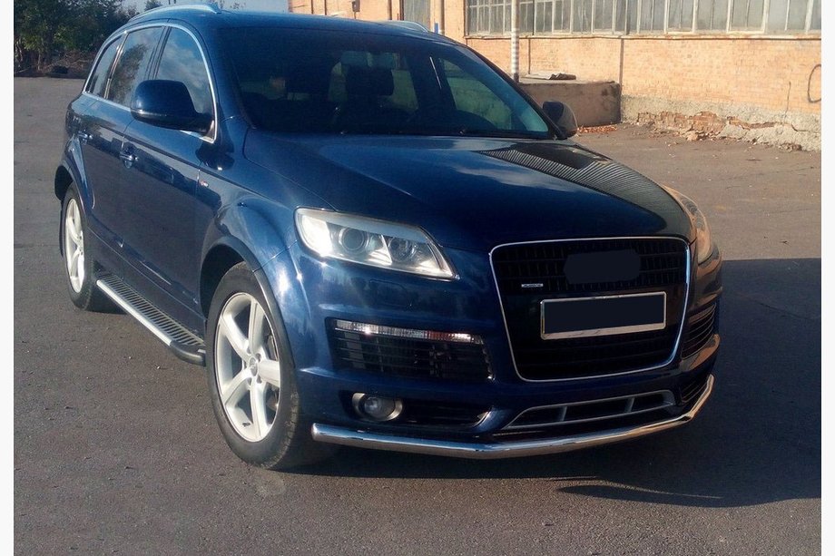 Audi Q7 2005–2015 Sidosteg Line (2 st, aluminium) Image