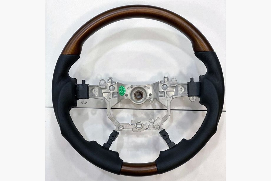 Toyota Land Cruiser 200 2007–2021 Ratt – endast rattkrans (anatomisk, ljust trä) Image
