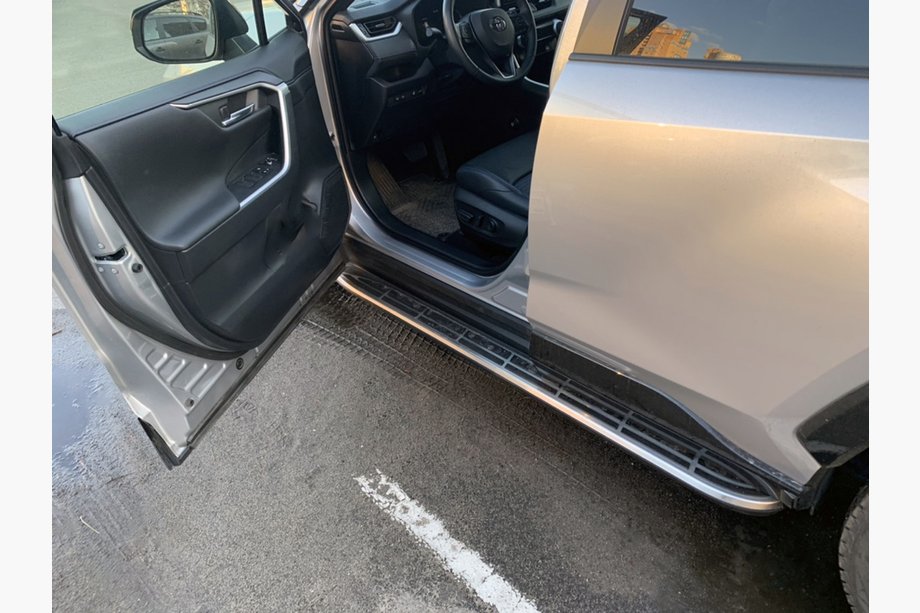 Toyota Rav 4 2019–2025 Sidosteg OEM V1A (2 st, aluminium) Image