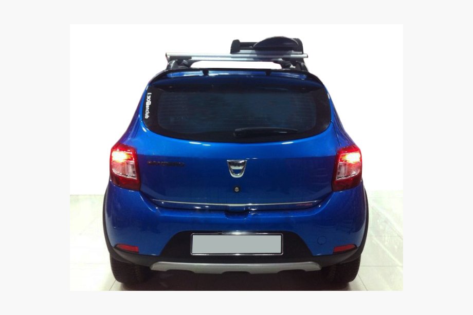 Dacia Sandero 2013–2020 Spoiler för lackering Image