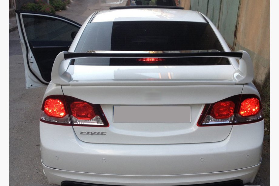 Honda Civic Sedan VIII 2006–2011 Spoiler RR-Type (för lackering) Foto 5