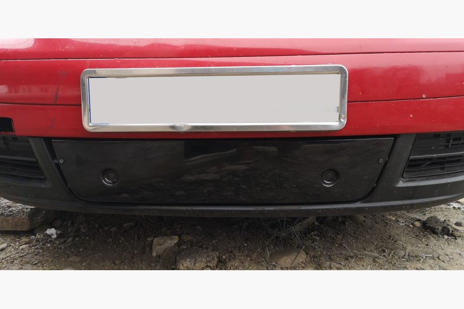 Volkswagen Touran 2003–2010 Nedre vintergrill, 2003-2006) Matt Image