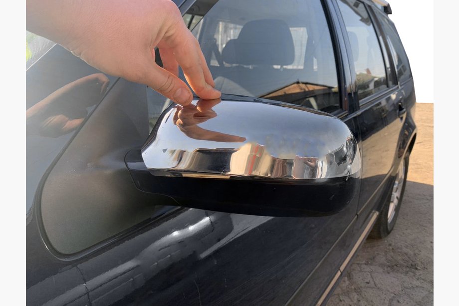 Volkswagen Golf 4 1997–2006 Rostfria kåpor till övre delen av backspeglar (2 st) Image