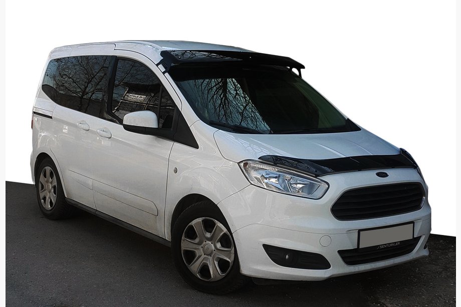 Ford Courier 2014–2023 Vindrutespoiler (svart blank, 5 mm) Foto 1
