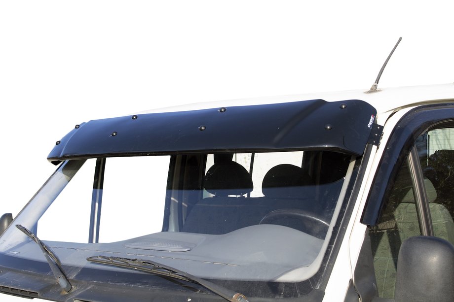 Ford Transit 1991–2000 Vindrutespoiler (svart blank, 5 mm) Foto 1