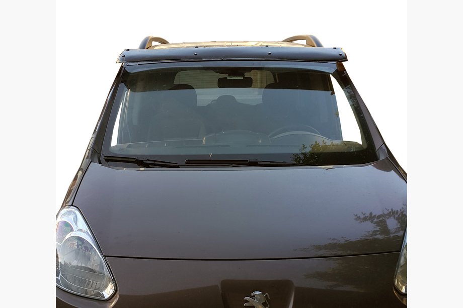 Citroen Berlingo 2008–2018 Vindrutespoiler (svart blank, 5 mm) Foto 2