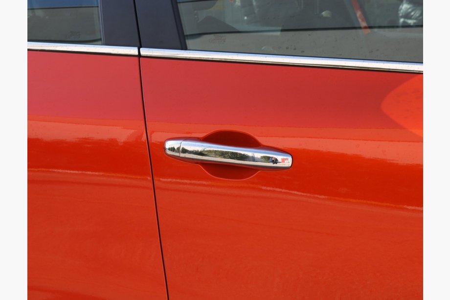 Renault Clio V 2019– Dörrhandtagskåpor (2 st, rostfritt) Image