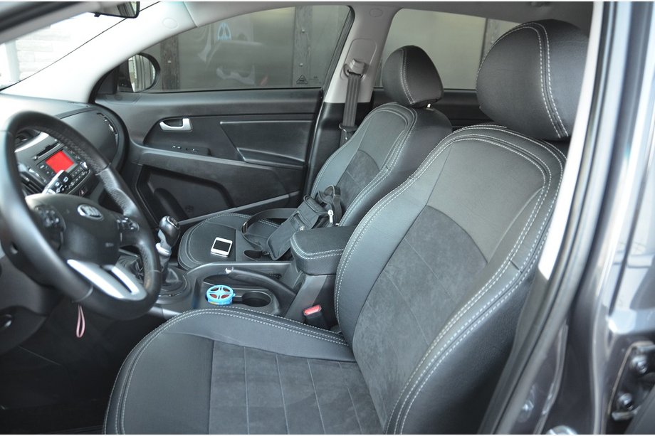 Kia Sportage 2010–2015 Modellanpassade bilsätesöverdrag SoyuzAuto Leather Style Image
