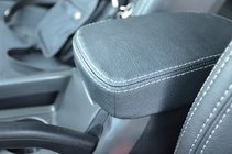Kia Sportage 2010–2015 Modellanpassade bilsätesöverdrag SoyuzAuto Leather Style foto 4