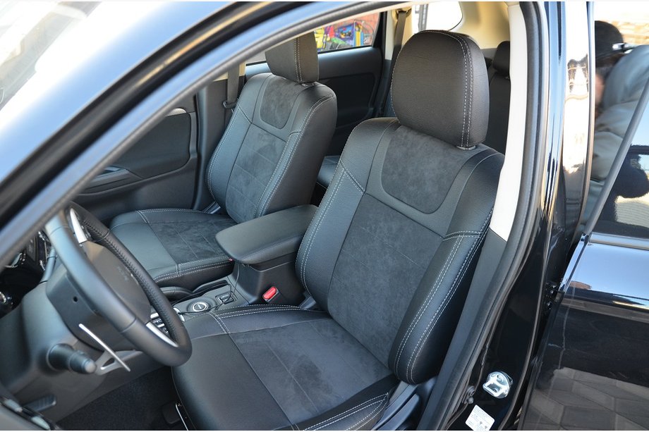 Mitsubishi Outlander 2012–2021 Bilklädslar SoyuzAuto Leather-style Image