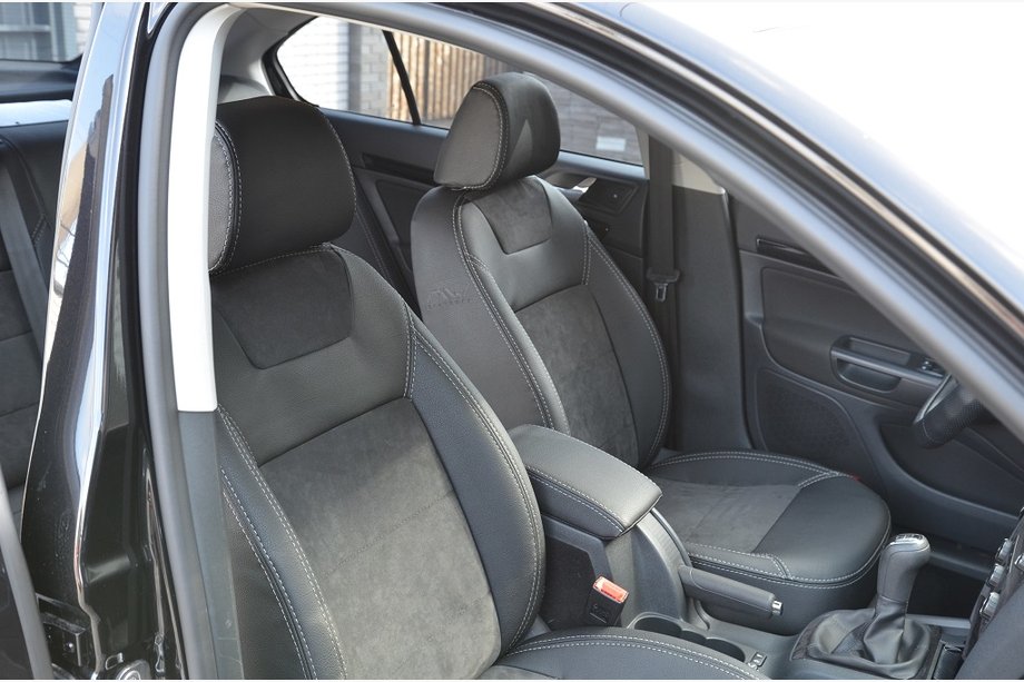 Skoda Octavia II A5 2006–2010 Bilklädslar SoyuzAuto Leather-style Image