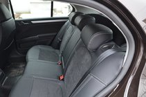 Skoda Superb 2009–2015 Bilsätesöverdrag (2013↗, konstläder↗Alcantara, Elite) foto 3