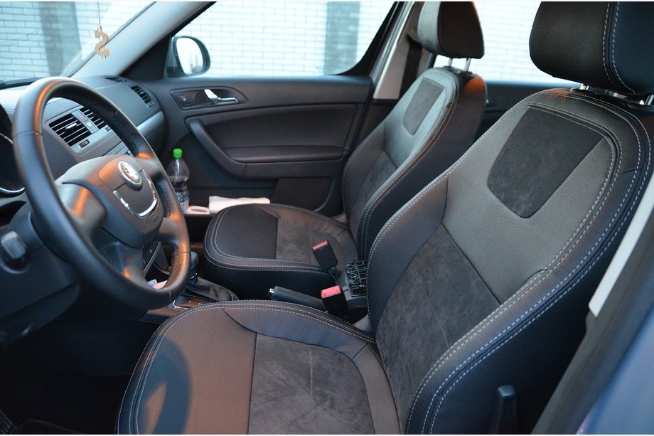 Skoda Yeti 2009–2017 Bilklädslar SoyuzAuto Leather-style Image