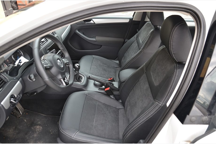 Volkswagen Jetta 2011–2018 Bilklädslar SoyuzAuto Leather-style Image