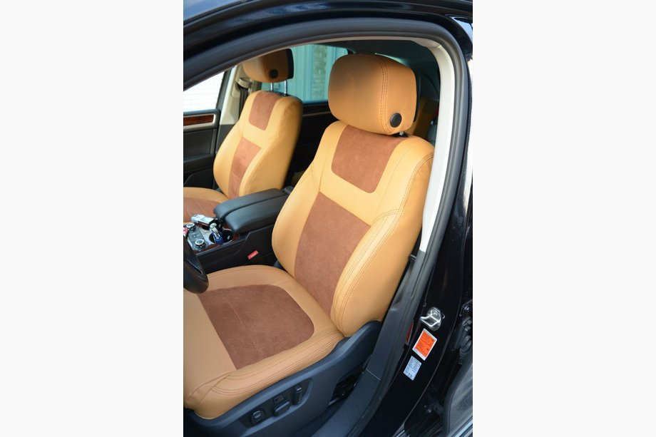 Volkswagen Touareg 2010–2018 Bilklädslar (ersättning för alcantara och läder, Elite) Image