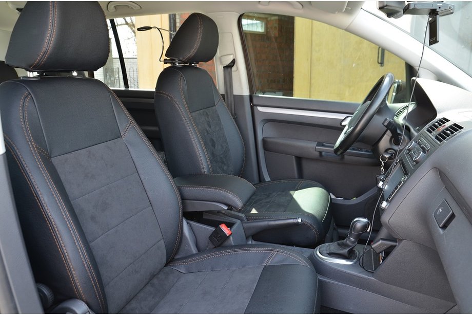 Volkswagen Touran 2003–2010 Bilklädslar SoyuzAuto Leather-style Image