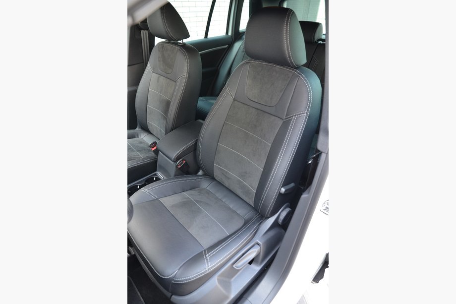 Volkswagen Tiguan 2007–2016 Sätesöverdrag SoyuzAuto Leather style Image
