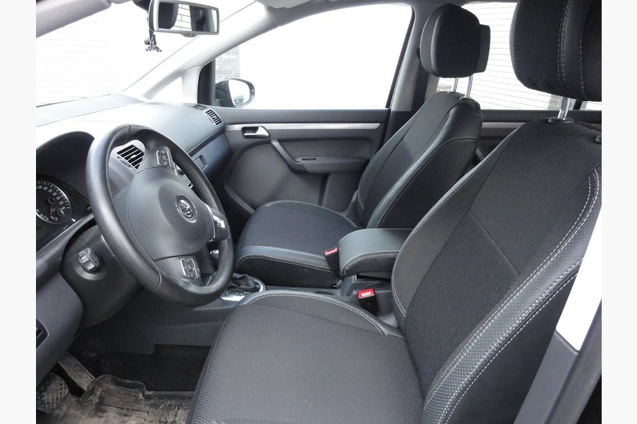 Volkswagen Touran 2010–2015 Sätesöverdrag (konstläder↗tyg, Premium) Image
