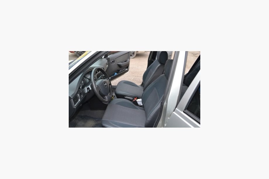 Daewoo Nexia 1995–2016 Modellanpassade sätesöverdrag i konstläder Brothers Premium Image