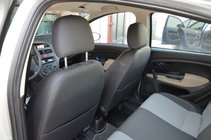 Fiat Linea 2006–2018 Nyhet! Sätesskydd SoyuzAuto Premium i konstläder (2012↗) foto 4