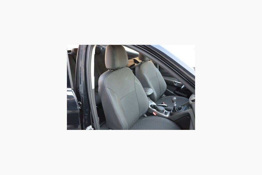 Ford Kuga/Escape 2013–2019 Sätesöverdrag (tyg↗konstläder, Premium) Image