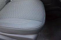 Ford Kuga/Escape 2013–2019 Sätesöverdrag (tyg↗konstläder, Premium) foto 5