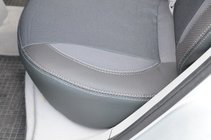Hyundai Accent 2006–2010 Sätesöverdrag i ekoläder Premium foto 5