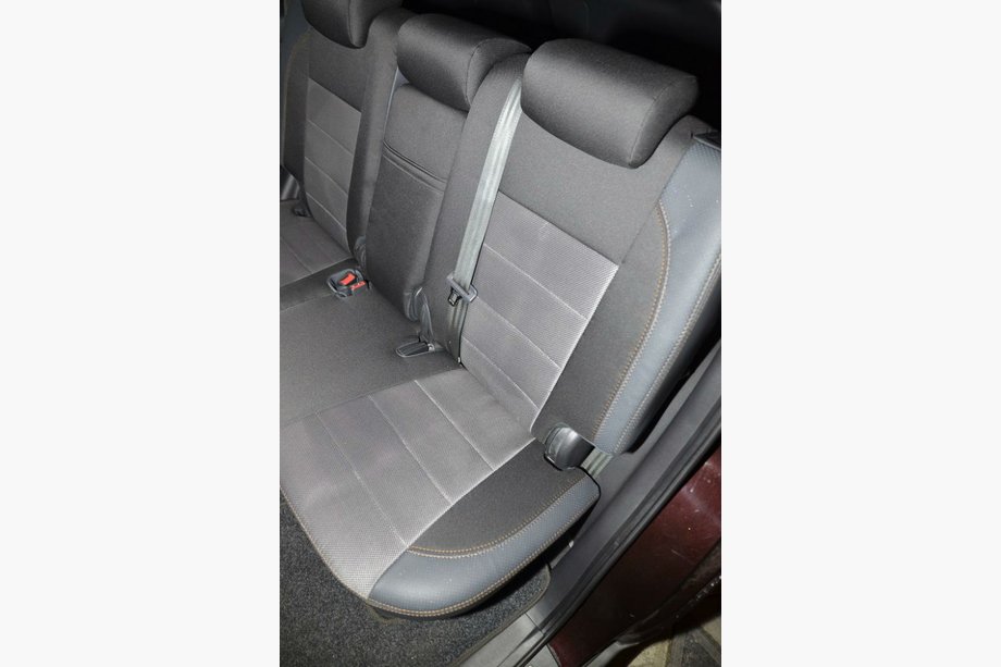 Hyundai Santa Fe 2 2006–2012 Sätesöverdrag (konstläder↗tyg, Premium) Image