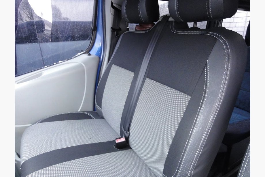 Renault Trafic 2001–2015 Framstolar 1+1 och baksäte Foto 6