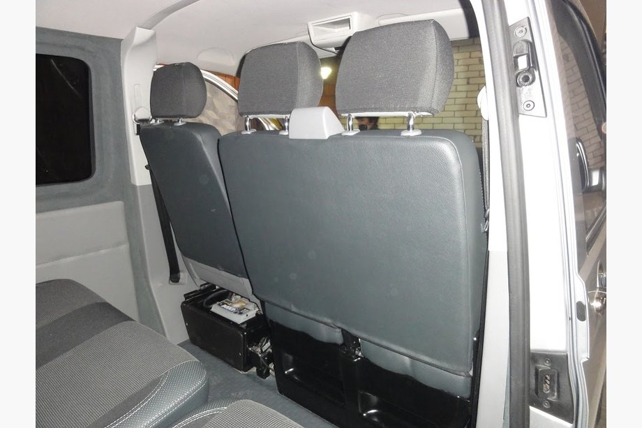 Volkswagen T5 2010–2015 Sätesöverdrag (konstläder↗tyg, Premium) Fram (2+1) Foto 3