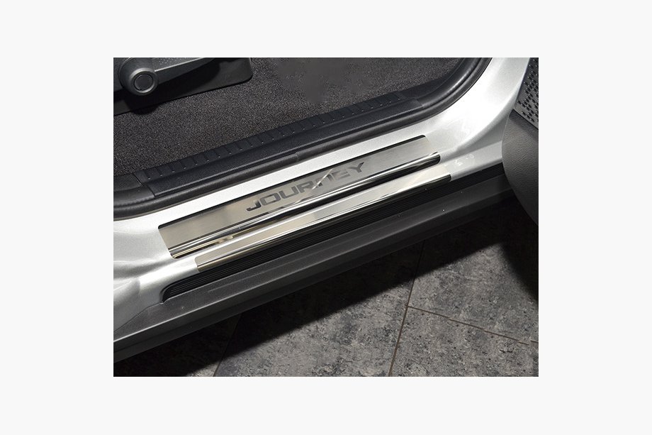 Dodge Journey 2008–2020 Tröskelskydd Nataniko Premium (8 st, rostfritt) Image