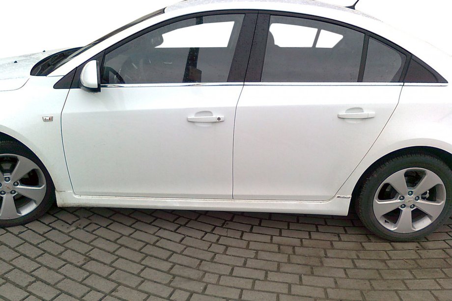 Chevrolet Cruze 2009–2015 Tuning-sidokjolar SD (Meliset, för lackering) Image