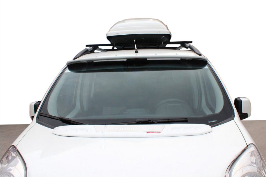 Fiat Fiorino/Qubo 2008–2024 Vindrutespoiler (för lackering) Image