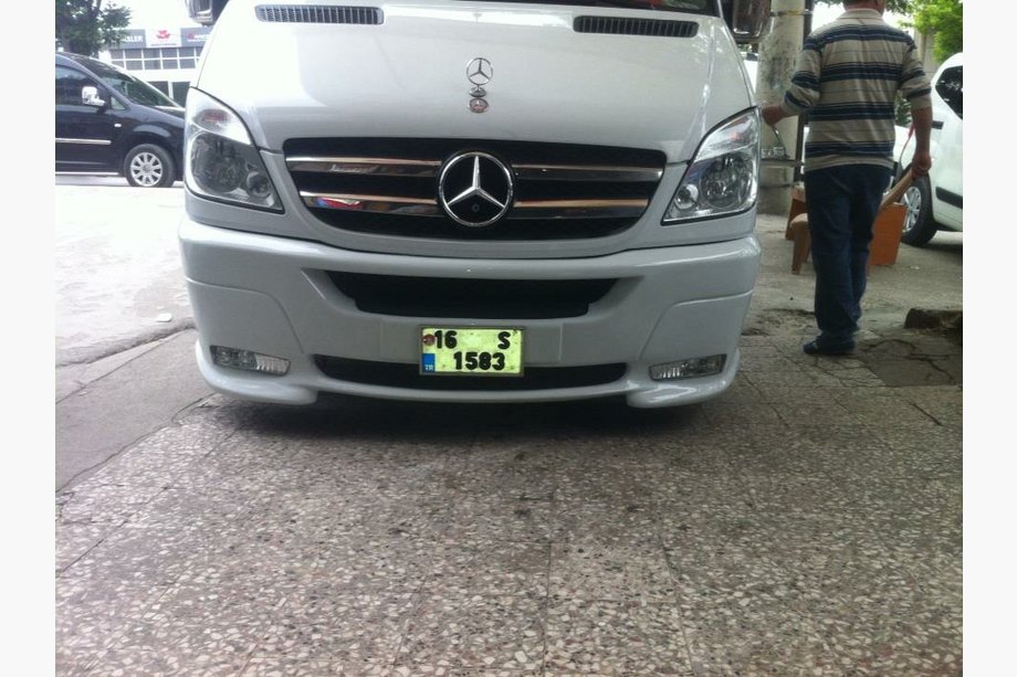 Mercedes Sprinter W906 2006–2018 Frontstötfångarlist ERA (2006-2013) Foto 4