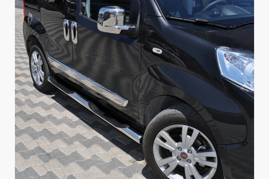 Citroen Nemo 2007–2017 Sidorör (2 st, rostfritt) Ø70 med plastfästen Image