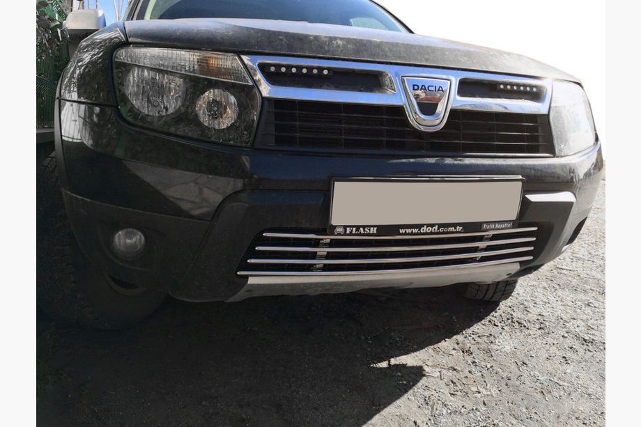 Renault Duster 2008–2017 Nedre galler i ett stycke (rostfritt stål) Image