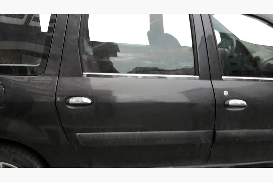 Lada Largus 2012– Dörrhandtagskåpor (4 st, rostfritt stål) OmsaLine – italienskt rostfritt stål Image