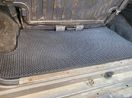 Nissan Patrol Y60 1988–1997 Bagagerumsmatta kort (EVA, svart) foto 2