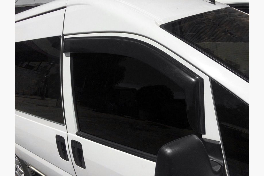 Fiat Scudo 1996–2007 Vindavvisare för fönster (2 st, UA) Image